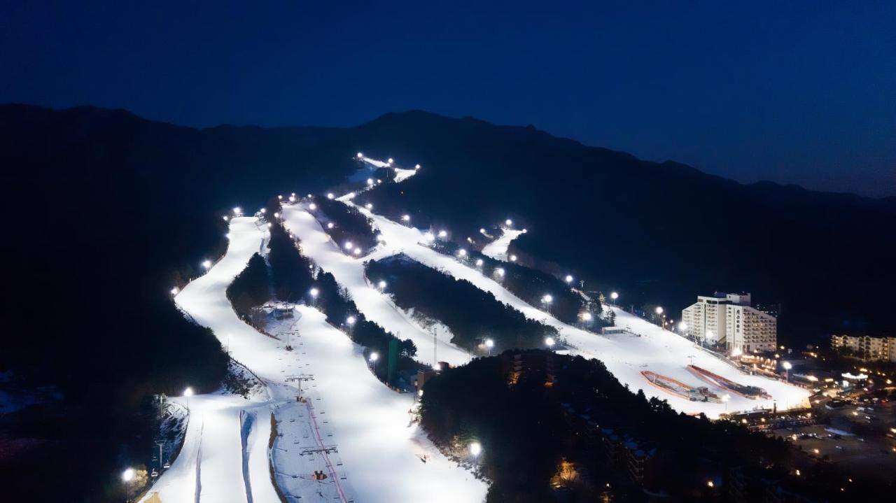 Hotel Bears Town Pocheon Exterior foto