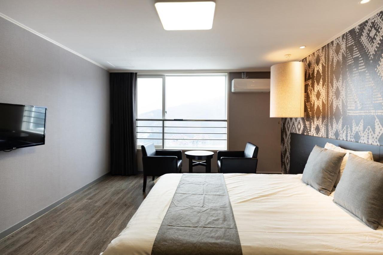Hotel Bears Town Pocheon Exterior foto