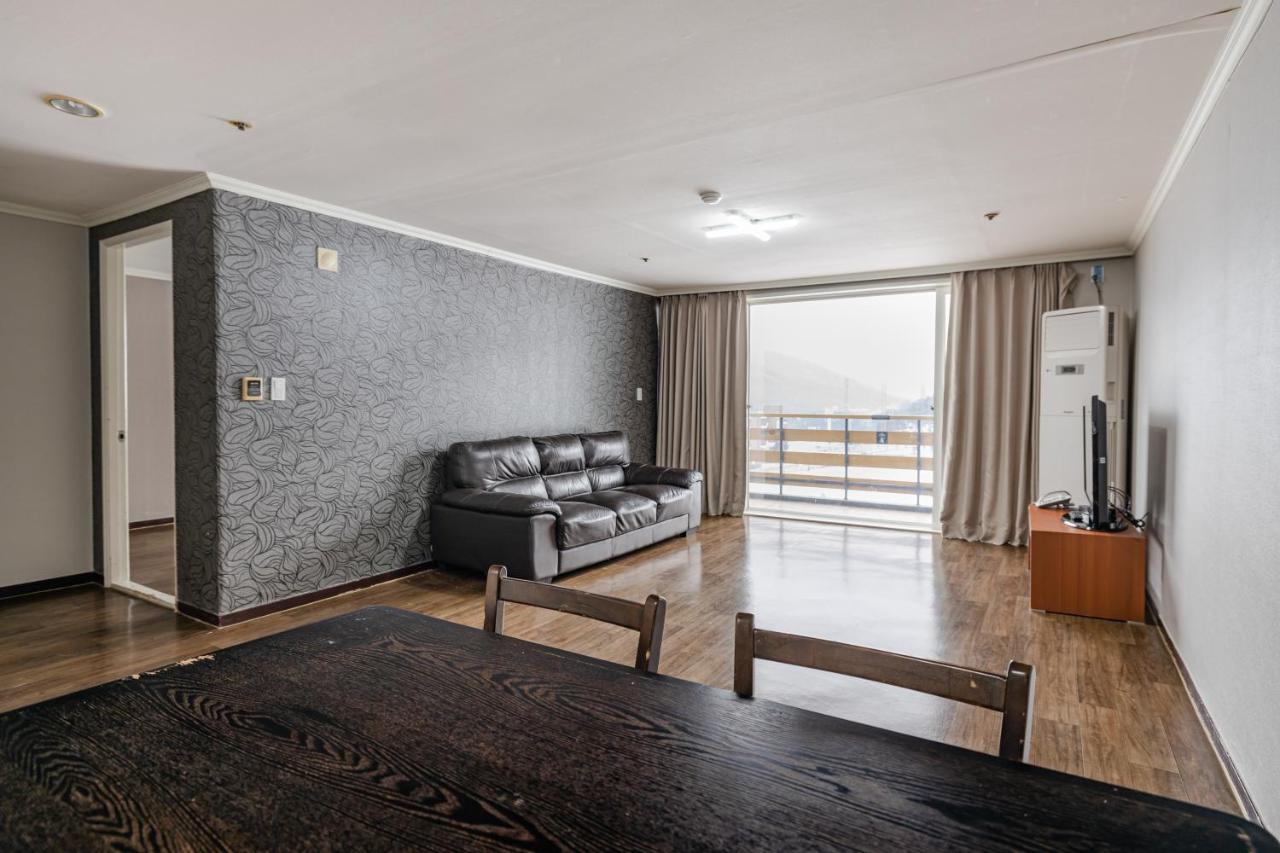 Hotel Bears Town Pocheon Exterior foto